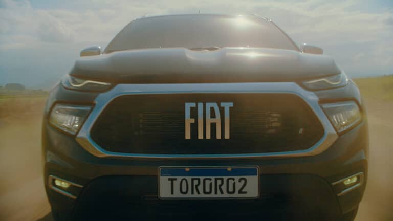 Em nova campanha da Fiat, Nova Toro faz objetos falarem