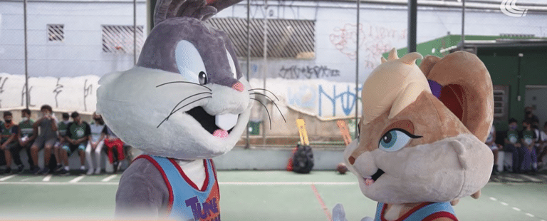 Centauro lança campanha de coleção inspirada no filme Space Jam
