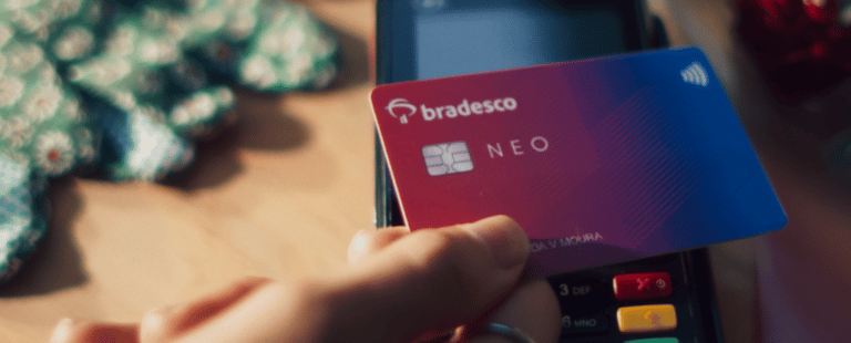 Bradesco convida clientes para curtir o futuro agora