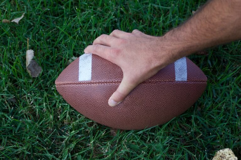 NFL estreia loja no Brasil em parceria com Netshoes