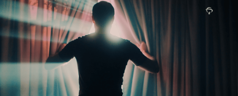 Bradesco lança nova campanha estimulando brasileiros a se abrirem para o novo momento