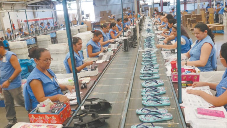 Grendene terá sede no Reino Unido e amplia internacionalização