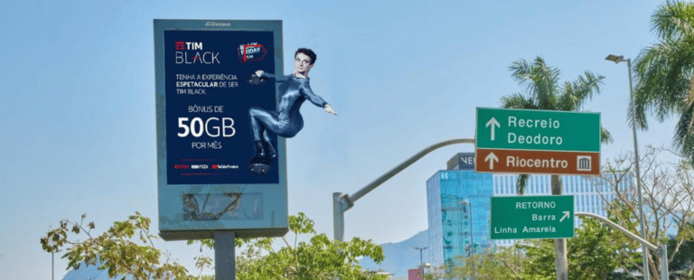 TIM utiliza tecnologia holográfica em campanhas para a Black Friday
