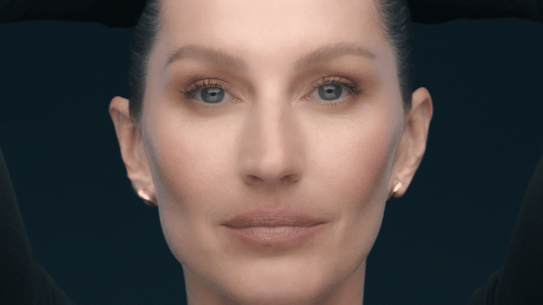 Gisele Bündchen está de volta na campanha do C6 Bank