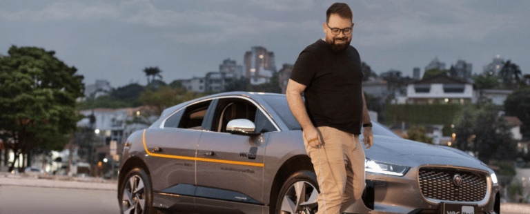 Jaguar faz parceria com projeto de mobilidade urbana do Itaú com modelo SUV