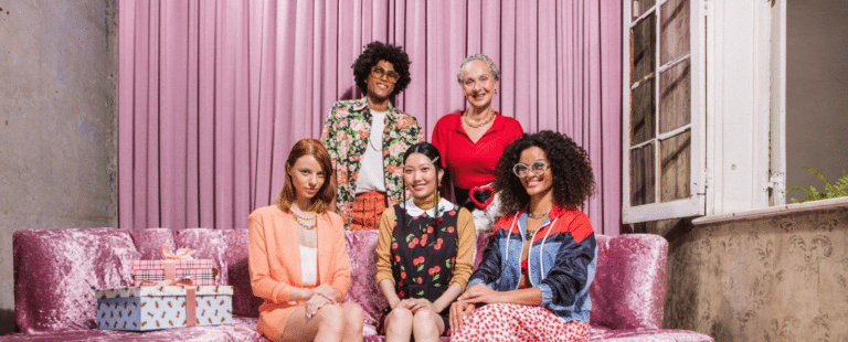 Melissa cria estratégia de troca de presentes com personalidades da moda, da TV e da música
