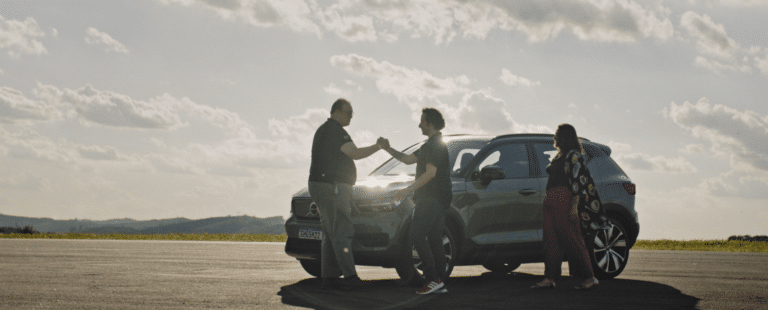 Volvo Car Brasil grava podcast para explicar mitos e verdades sobre carros elétricos