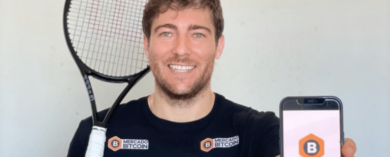 Marcelo Demoliner será primeiro tenista brasileiro a estampar a logo do Mercado Bitcoin