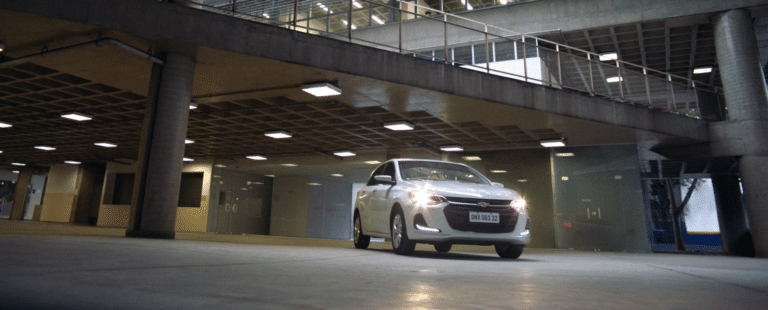 Chevrolet Onix patrocina a inédita transmissão do Super Bowl na RedeTV!