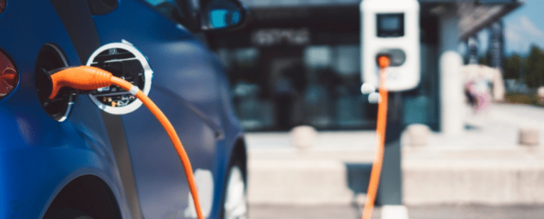 Housi se une a UCorp e oferece carro compartilhado a seus clientes