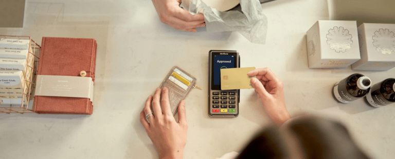 Adyen lança primeira campanha publicitária feita totalmente no Brasil