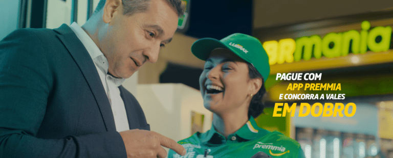 Galvão Bueno e Zico Lamour apresentam promoção dos Postos Petrobras