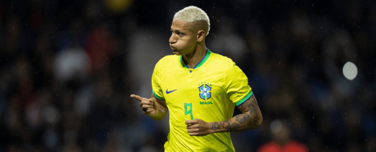 Richarlison é o novo embaixador do time Brahma para a Copa do Mundo