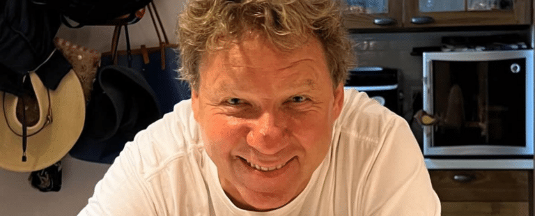 Azul e chef Claude Troisgros criam cardápio com ingredientes brasileiros para os voos internacionais