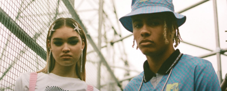 Umbro e MTV anunciam collab e celebram cultura pop dos anos 90