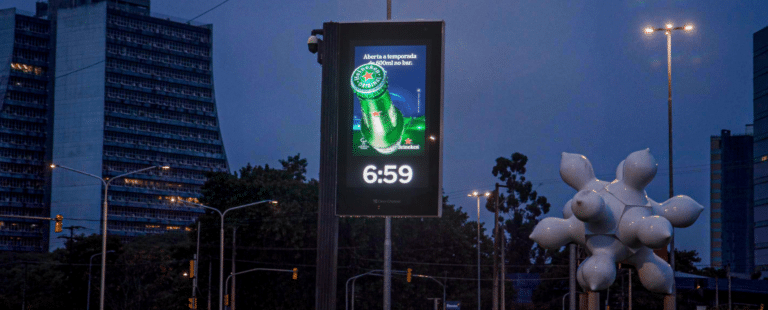 Heineken® estreia o formato 3D de OOH da Clear Channel
