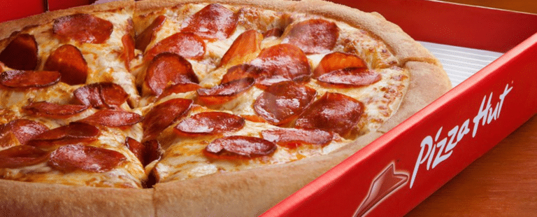 AmPm e Pizza Hut se unem em parceria inédita em SP
