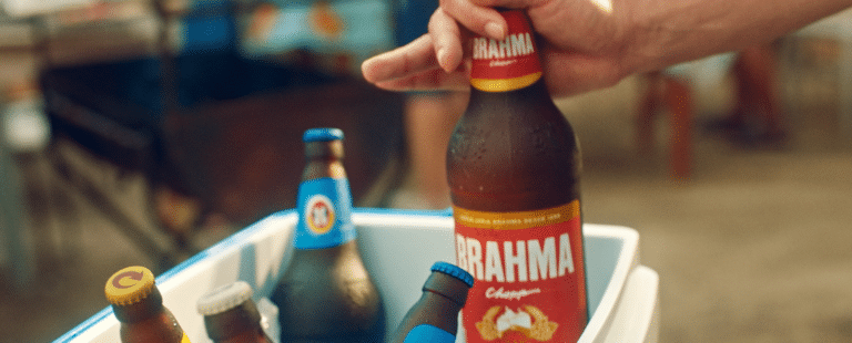 Ambev lança filme para incentivar a cultura dos retornáveis