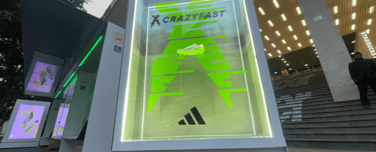 Adidas e Eletromidia realizam ação especial para o lançamento da nova chuteira X Crazyfast