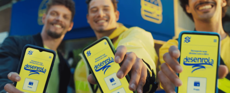 Banco do Brasil ensina os ‘passinhos’ para programa Desenrola em campanha assinada pela Lew´Lara/TBWA
