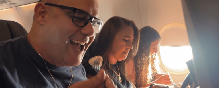 Perdigão e Gol oferecem ceia de Natal para os passageiros a bordo