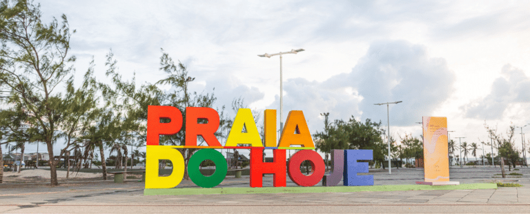 Em campanha de Natura Tododia, marca muda nome da Praia do Futuro, em Fortaleza, para ‘Praia do Hoje’