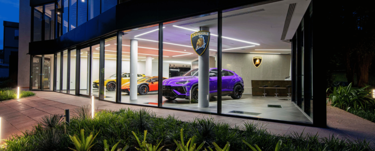Lamborghini inaugura novo showroom em São Paulo