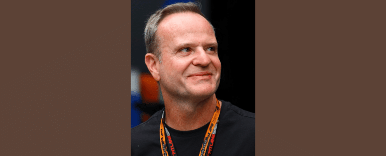 Rubens Barrichello assina com a Rede Graal