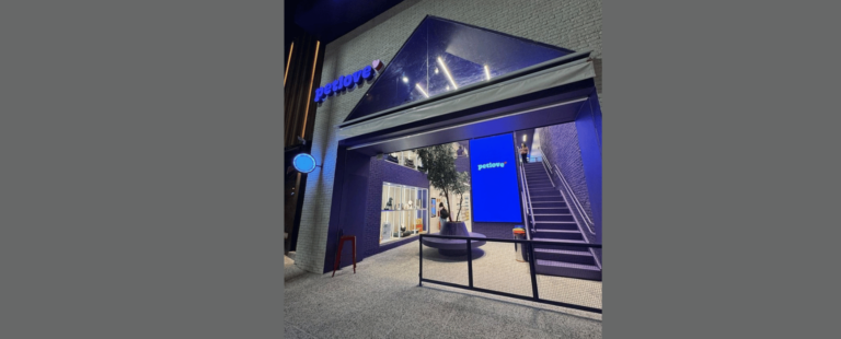 Petlove celebra 25 anos com inauguração de loja conceito na Oscar Freire, em São Paulo, e campanha exclusiva no mês de junho