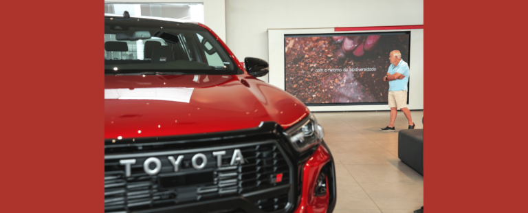 NEOOH assume projeto de experiências digitais da rede de concessionárias da Toyota