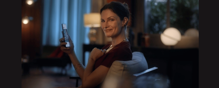 Em nova campanha, Bradesco revela universo de possibilidades exclusivas para investidores