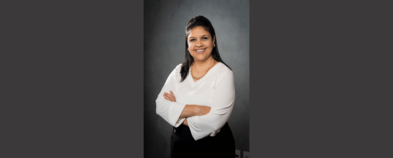 Gabriele Carlos é a primeira mulher a ocupar o cargo de CEO na ZEISS Vision Brasil