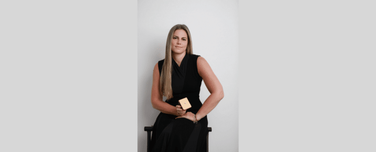 Samantha Simon é a nova head de comunicação da Motorola no Brasil