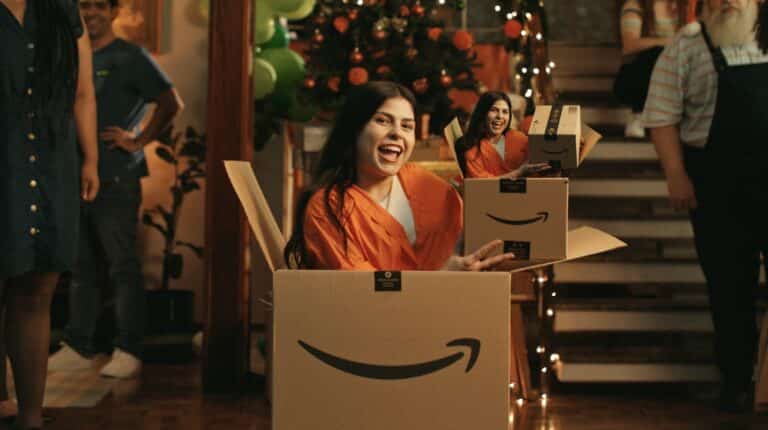 Natalversário não existe: Amazon Brasil aposta no humor em sua campanha de Natal
