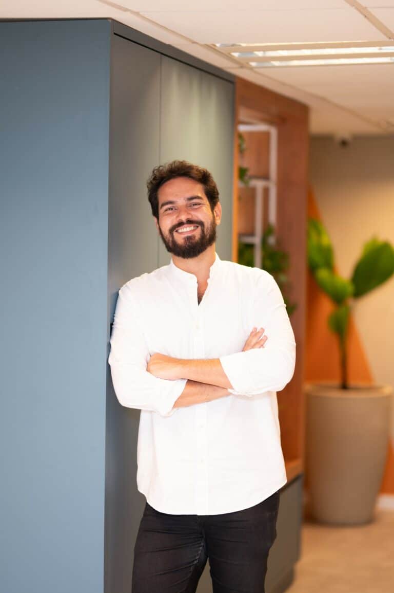 Grand Plaza nomeia Rafael Almeida como novo gerente de marketing