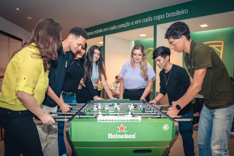 Grupo HEINEKEN abre inscrições para Programa Global de Trainee