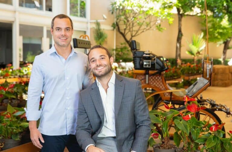 Coelho da Fonseca celebra 50 anos com patrocínio à SP-Arte 2025 e reforça sua conexão com o universo artístico