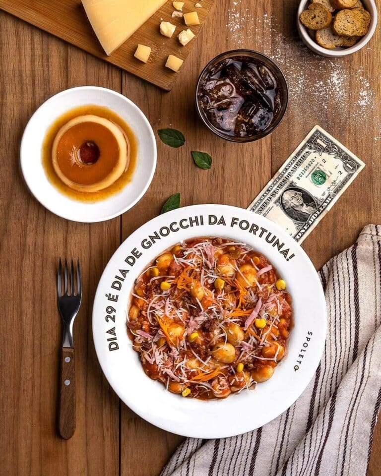 Gnocchi da Fortuna do Spoleto: tradição italiana que chama prosperidade e ajuda o Instituto da Criança