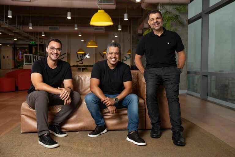 NEOOH adquire 100% da Wide Digital e consolida liderança em Retail Media no varejo físico no Brasil
