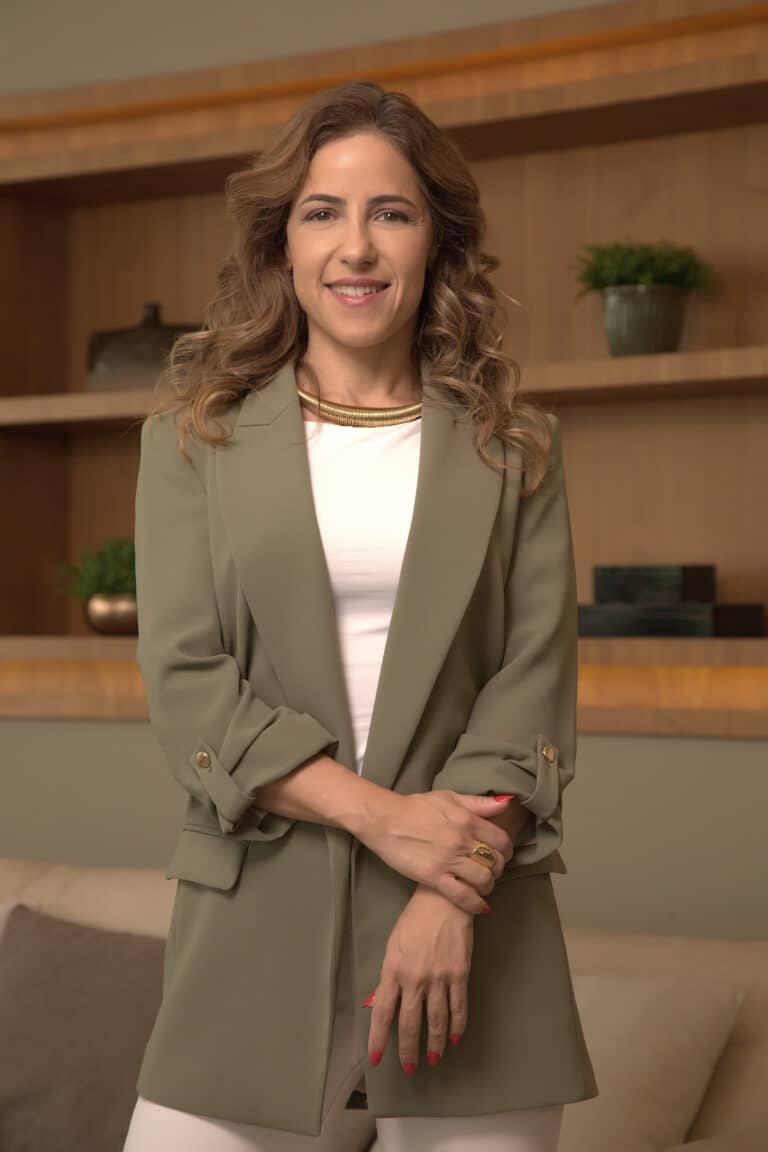 Mary Kay nomeia diretora ao cargo de vice-presidente de marketing