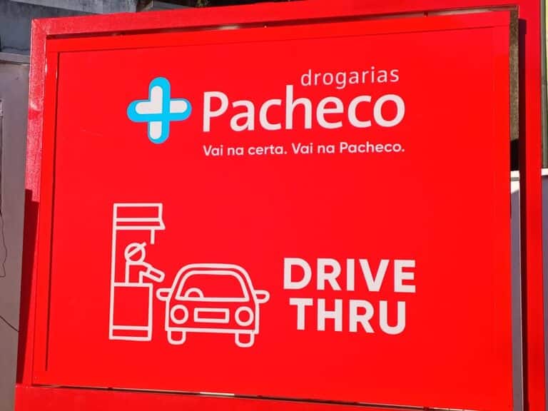 Drogaria Pacheco inaugura primeira loja com Drive-Thru