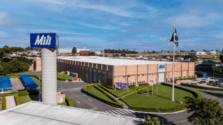 Mili celebra 42 anos com programação especial para consumidores