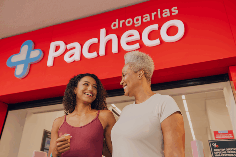 Drogarias Pacheco celebra aniversário e reforça sua tradição de cuidado que atravessa gerações
