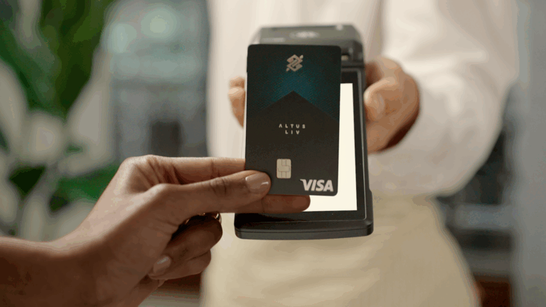 Banco do Brasil lança o cartão Altus Liv ao som de “La Belle de Jour”, licenciada de forma inédita para uma campanha publicitária
