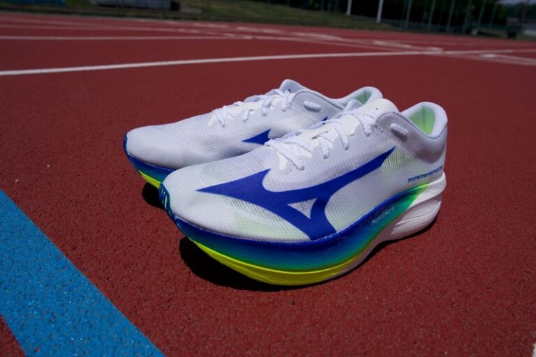 Lançamento do Mizuno Hyperwarp Challenge Brasil reúne 50 corredores em prova de resistência em São Paulo