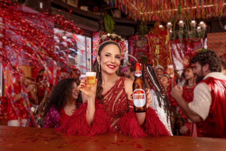 Ivete Sangalo dá voz ao Carnaval da Itaipava com versão inédita do hit “Me Abraça, Me Beija”