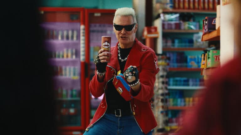 Pringles® expande o significado do “POP” e aposta em nostalgia para dialogar com a Geração Z