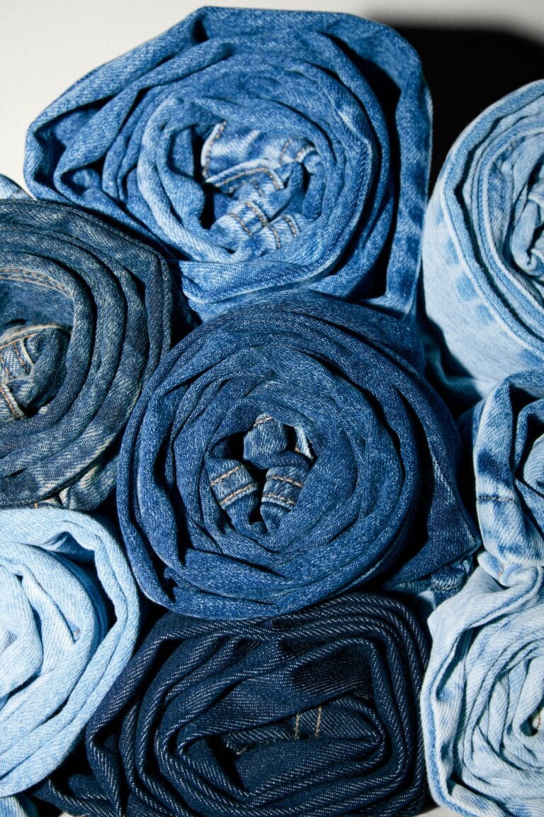 Riachuelo lança jeans inédito no Brasil composto por viscose com 20% de algodão reciclado e elastano de cana de açúcar