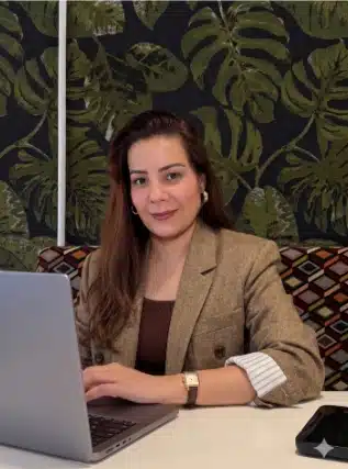 Roberta Andrade, nova diretora de Parcerias e Novos Negócios da agência PIRA, abril de 2026