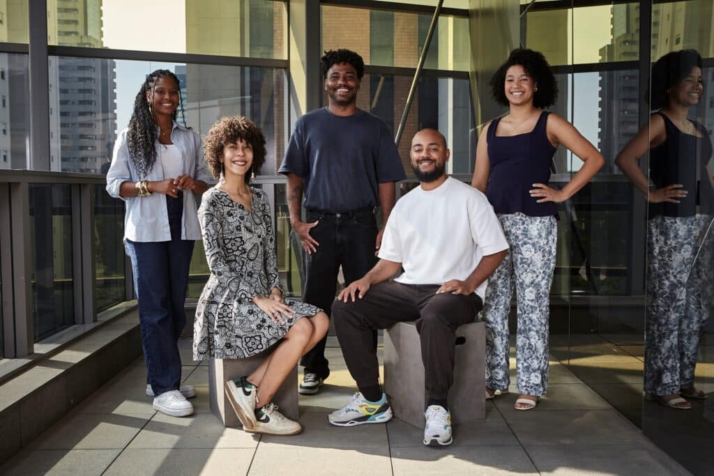 Novos profissionais do time de Estratégia da Publicis Brasil: Larissa Gomes, Vitoria Barros, Wesley Monteiro, Gabriel Quadros e Annanda Rocha